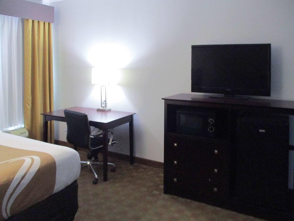 Quality Inn Leesville Экстерьер фото