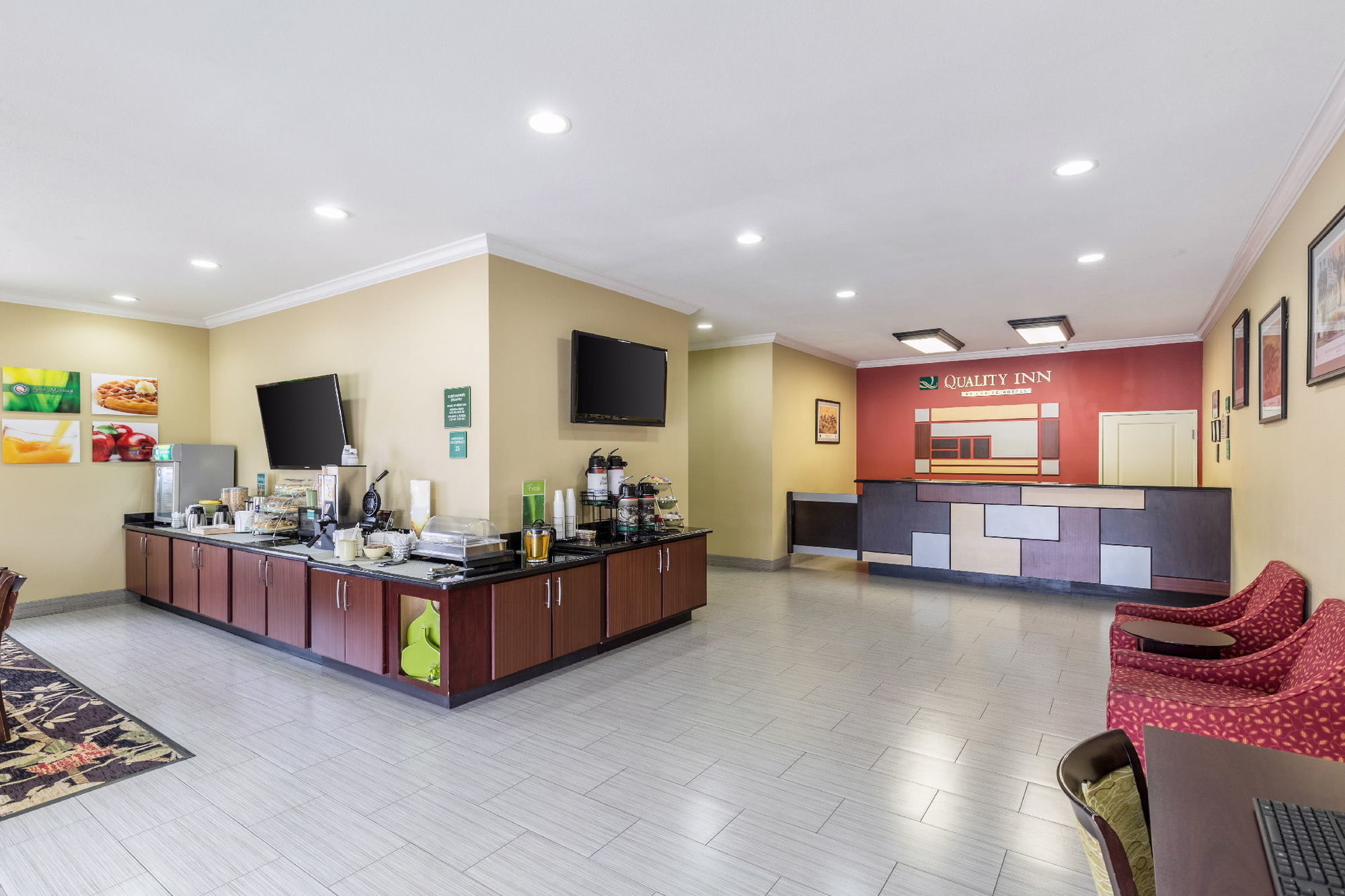 Quality Inn Leesville Интерьер фото