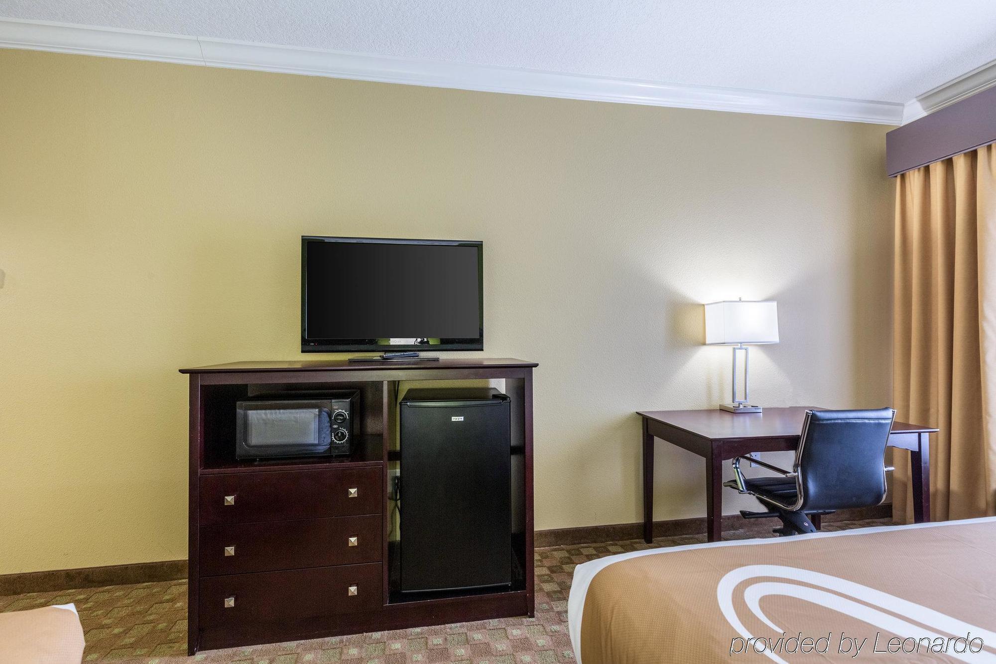 Quality Inn Leesville Экстерьер фото